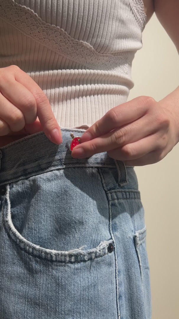 Strawberry Waist Knots